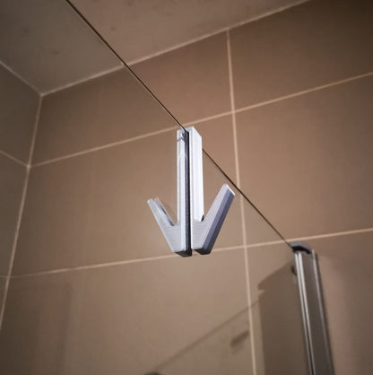 Gancho dupla-face para toalhas